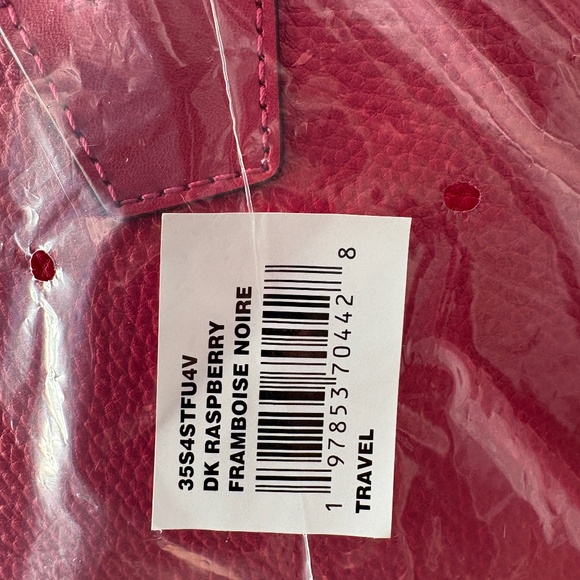 Jet Set Travel Extra-Large Weekender Bag DK Raspberry - Picture 14 of 14